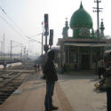 Kumbh Mela : Threatening posture by Muslims ! - Masjid in Prayagaraj railway station